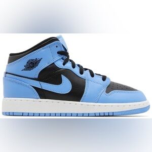Air Jordan Mid University Blue black